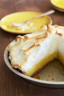 meringue lemon pie easy dianasdesserts average rating